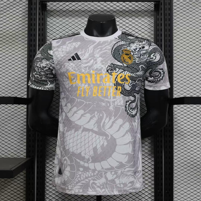 REAL MADRID EDITION LIMITED DRAGON III 24/25 MAN (VERSION PLAYER) - MMS SPORTS